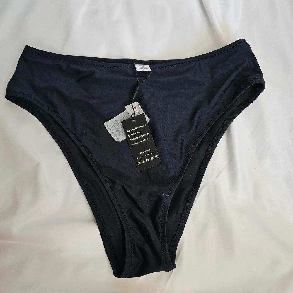 NWT‎ M Black Relleciga Italian Design Swim Bottoms
